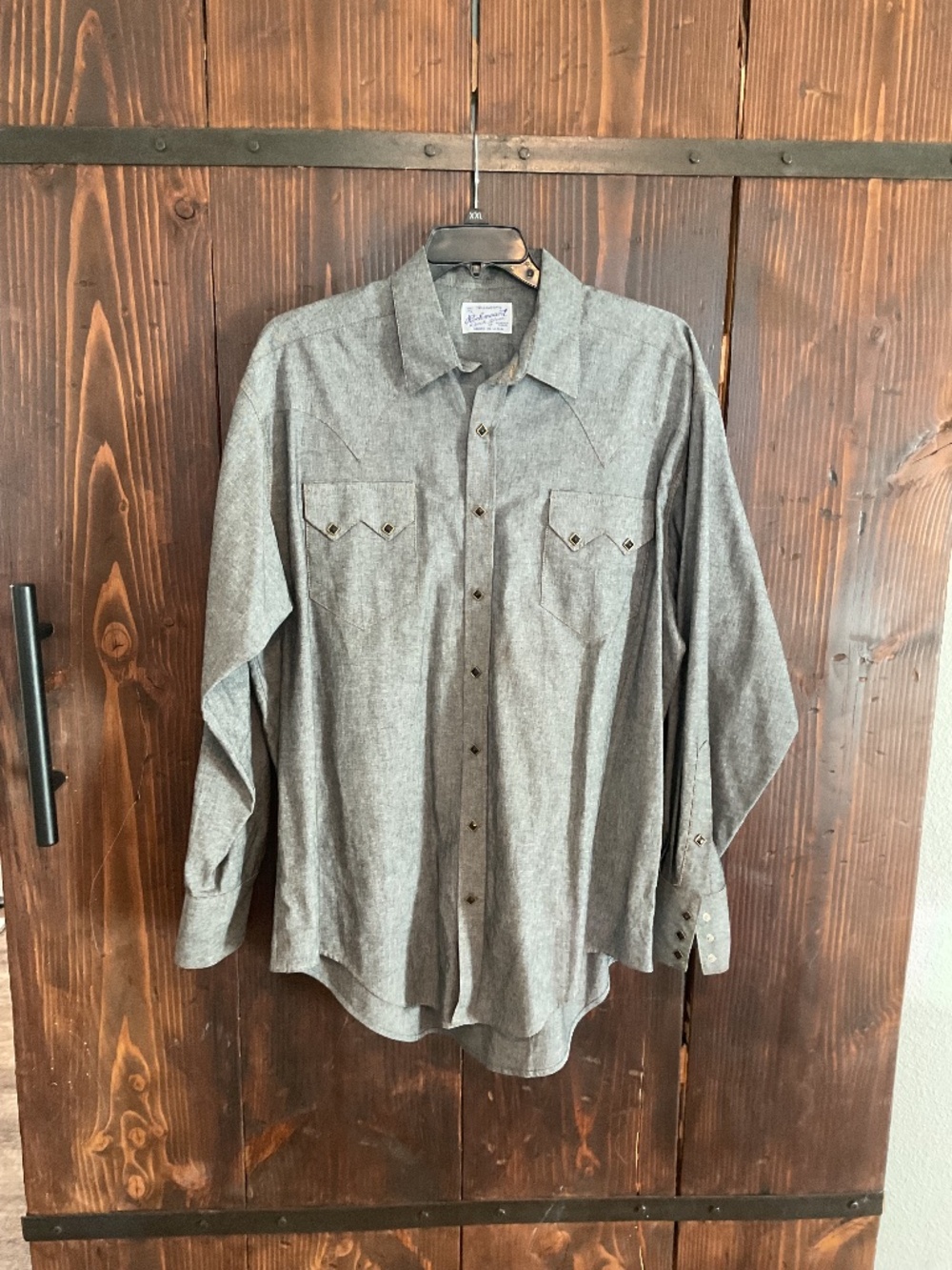 Rock mount ranch wear long sleeve pearl snap